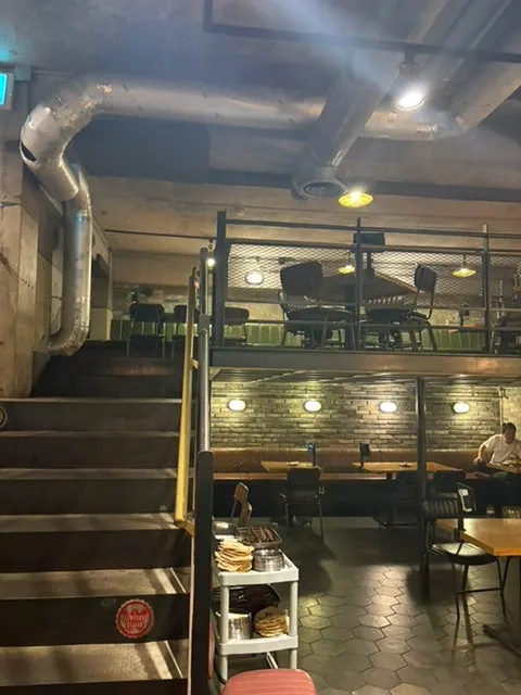 Entrance stairway with a secret hideout atmosphere
