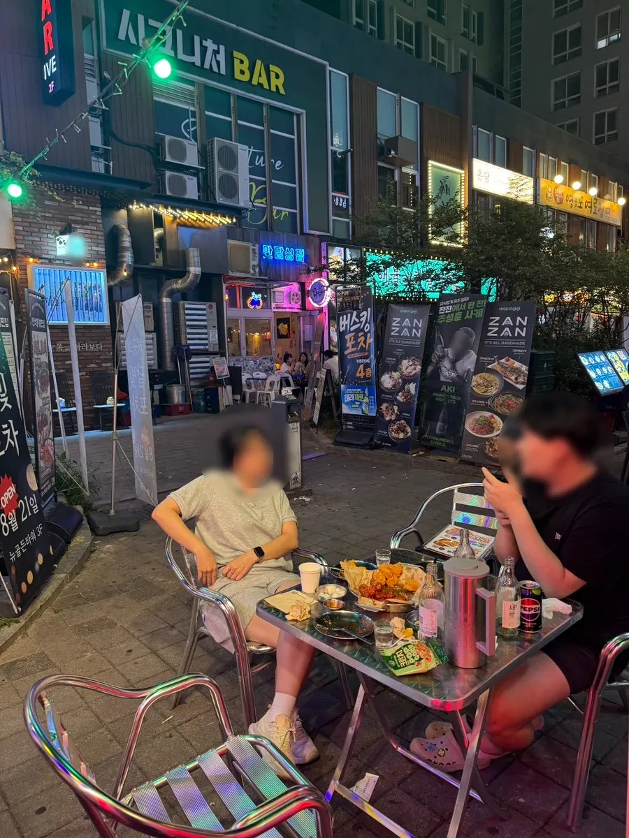 Evening patio atmosphere with the lights on