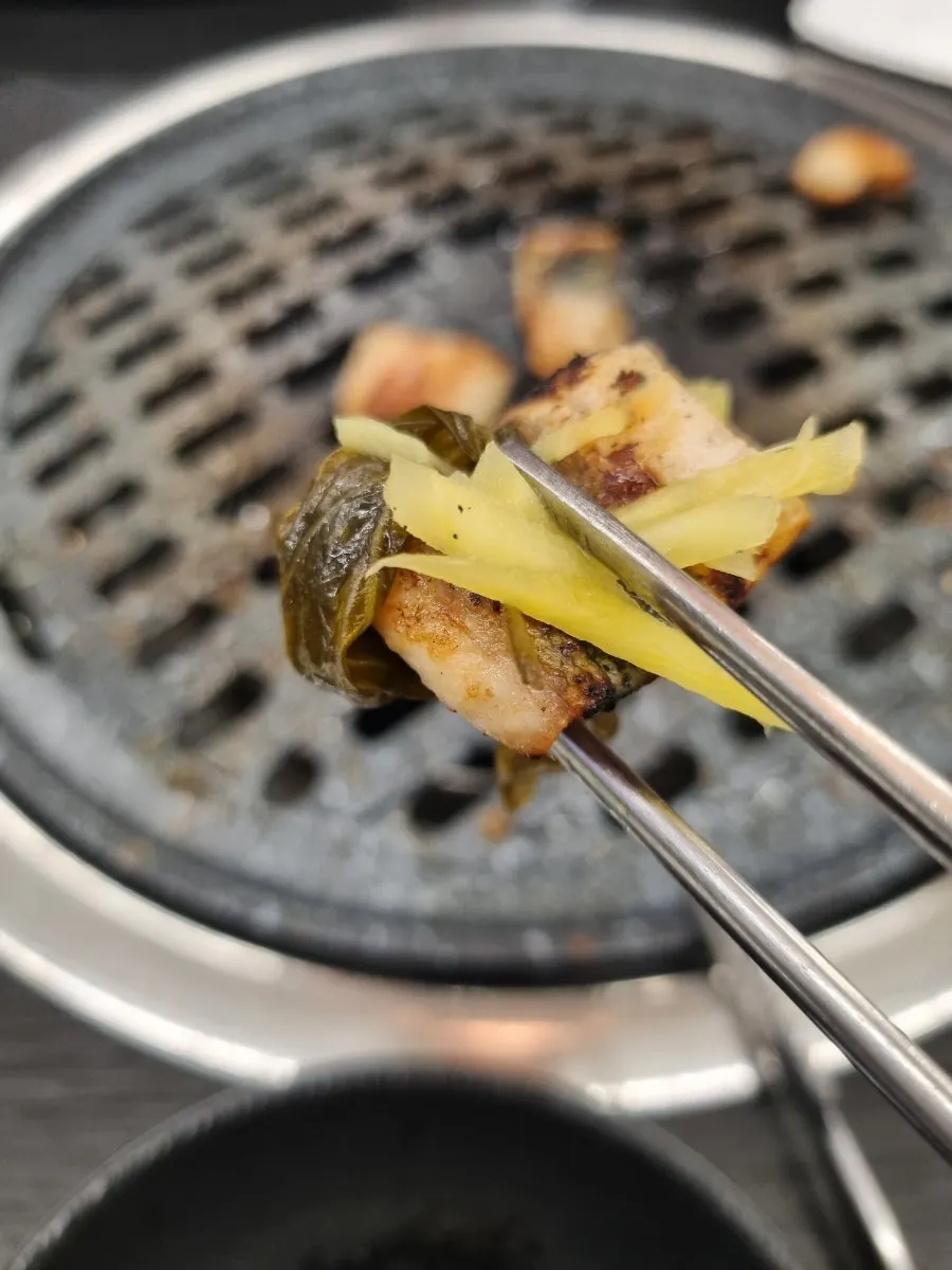 양념 없이 즐기는 장어