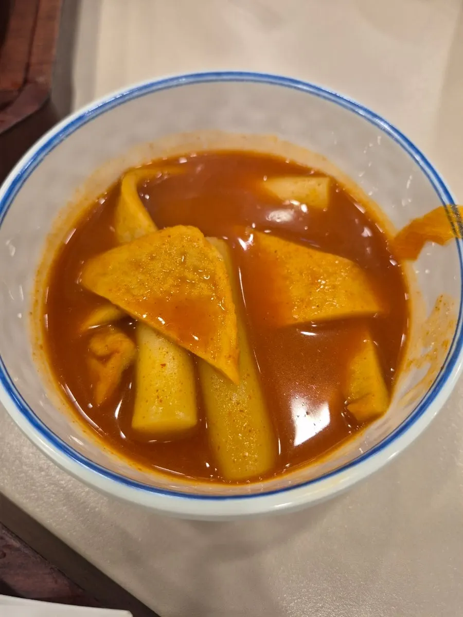 A plate of wheat-flour tteokbokki from the self-bar