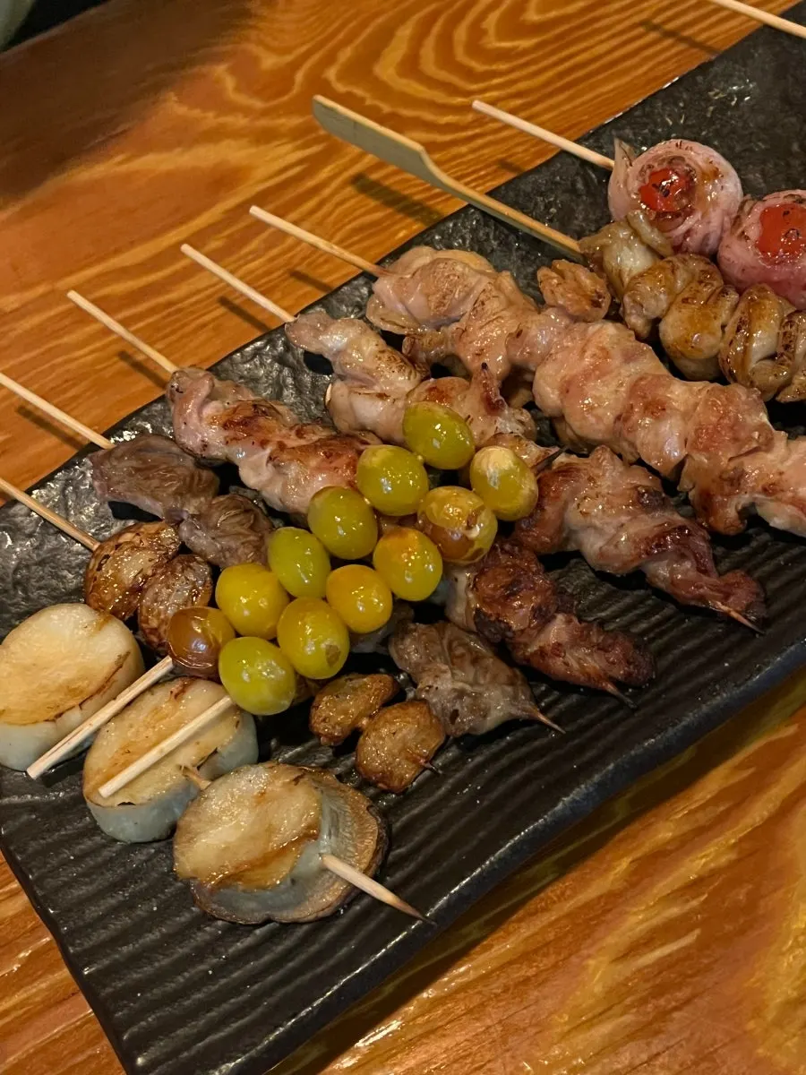 염통 새우 은행이 섞인 모듬꼬치