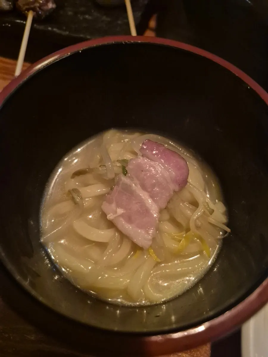 야채가 가득한 짬뽕 국물
