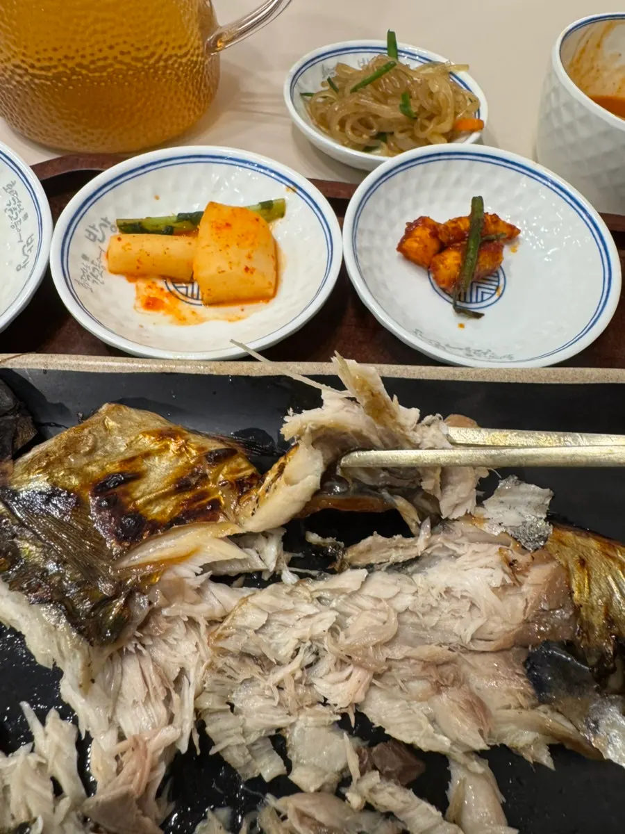 발라낸 고등어 속살