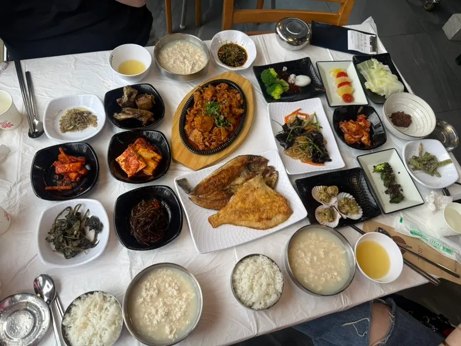 초당순두부를 곁들인 3인 한상 차림