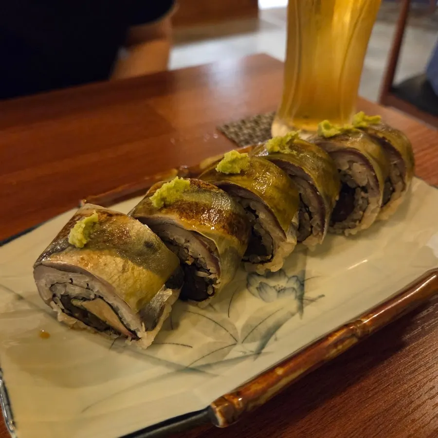 Sushi sakaba atmosphere at Sakai's Yeoksam branch