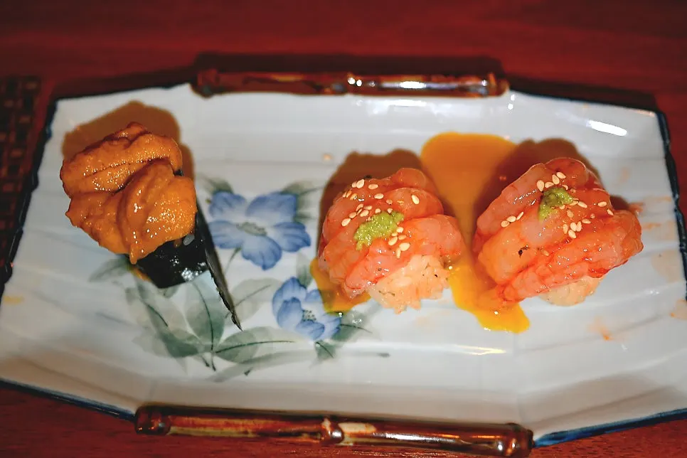 Uni and amaebi served on a separate plate