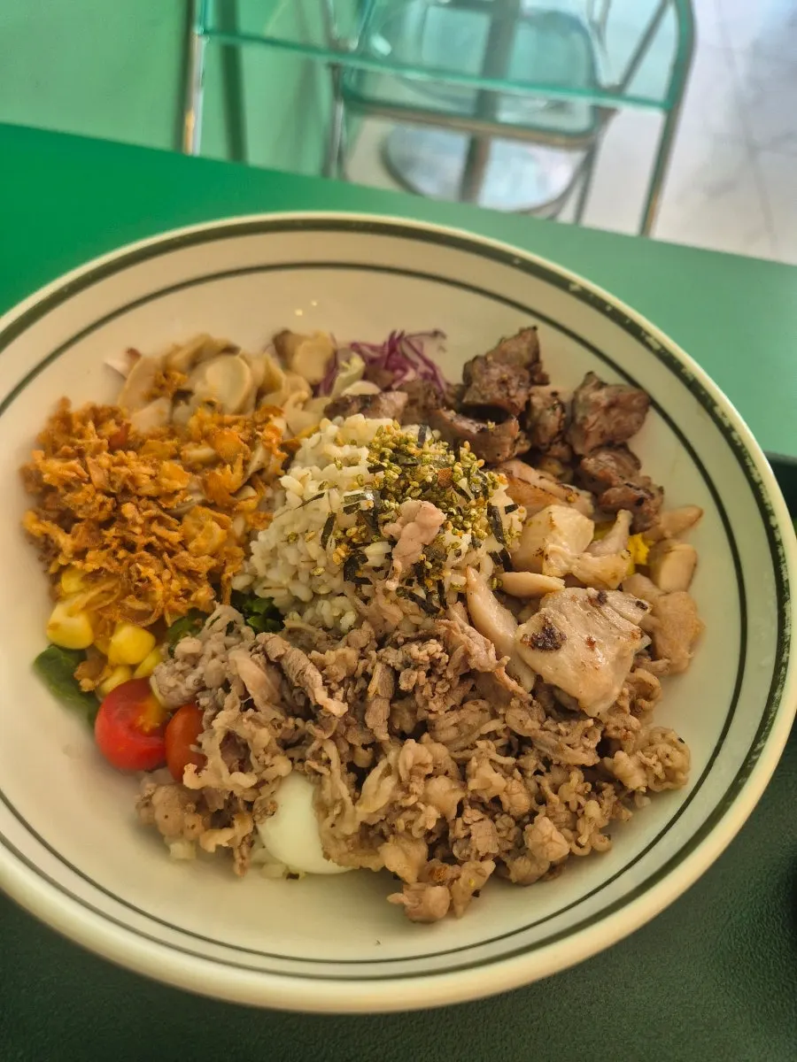 Meat All-in-One set for a solo lunch