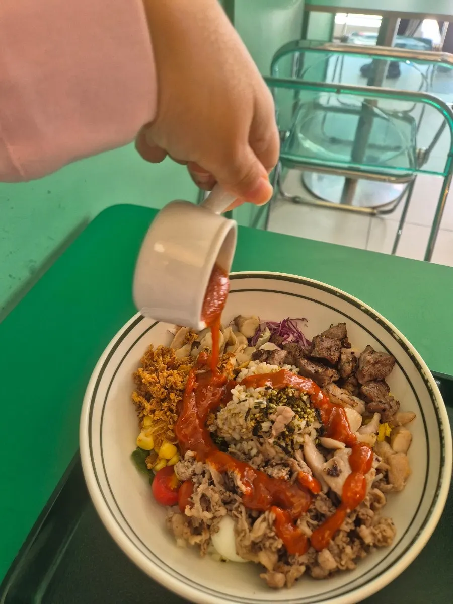 Salad with Sallering bibim sauce added