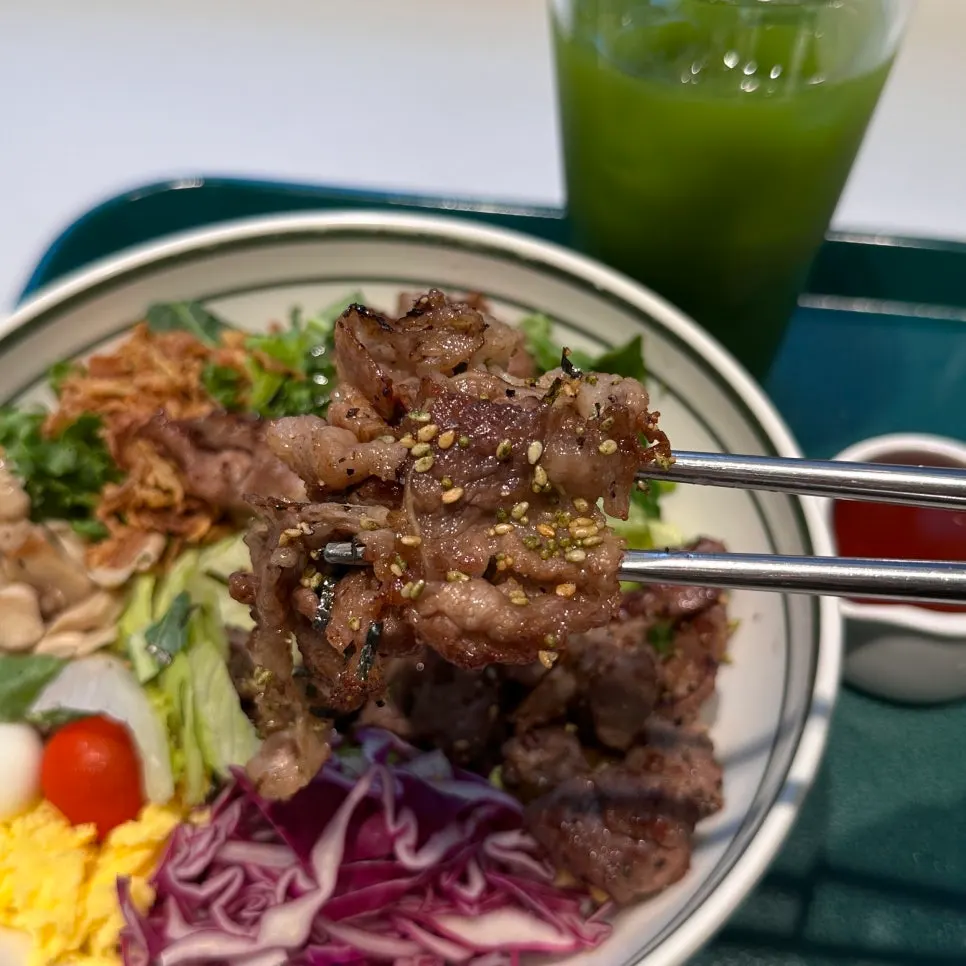 Close-up of beef brisket in the poke