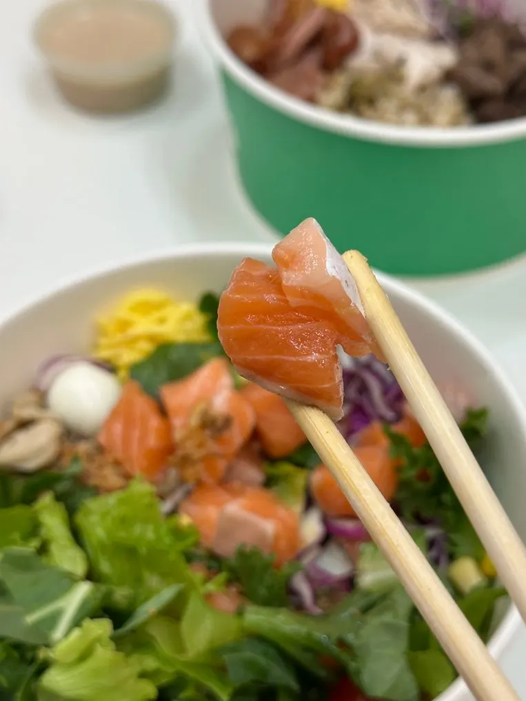 Real raw salmon poke with salmon upgraded to 100g