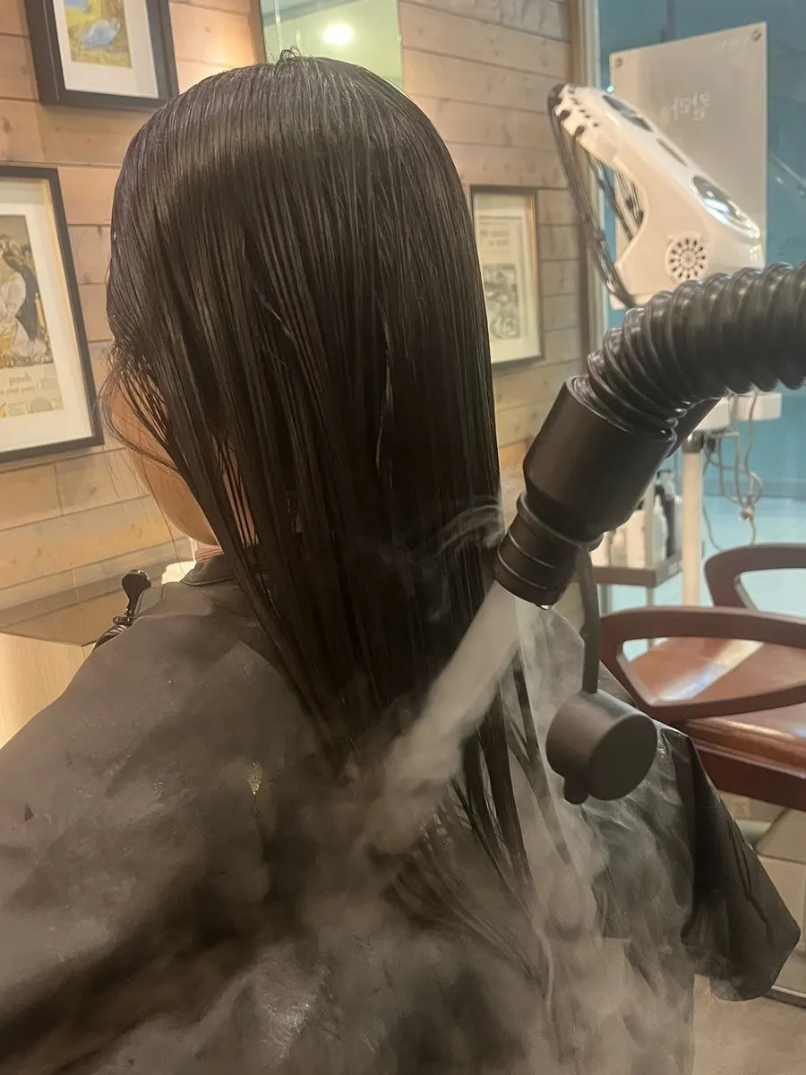 Steaming process during the clinic
