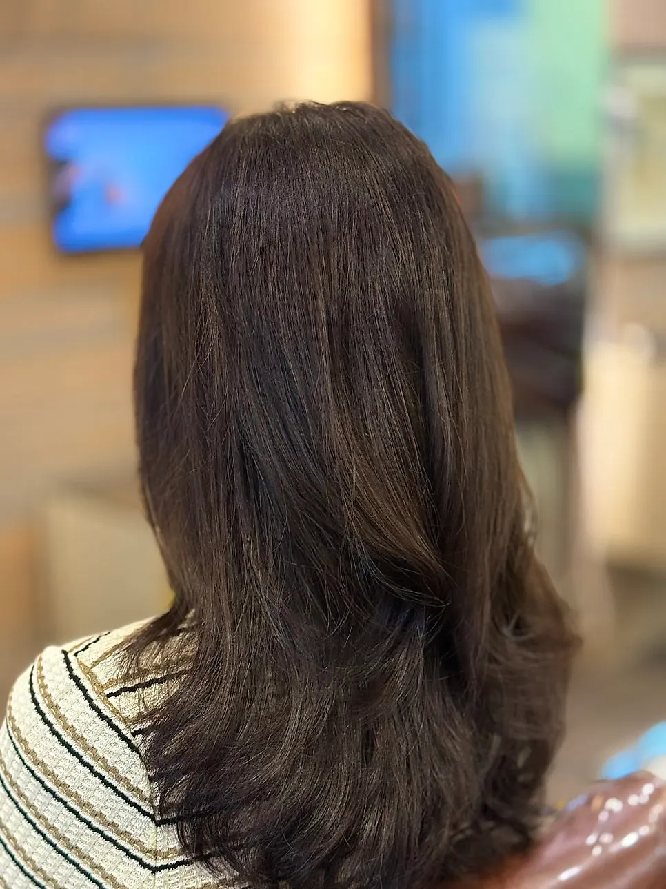 Mid-length style after blow-drying