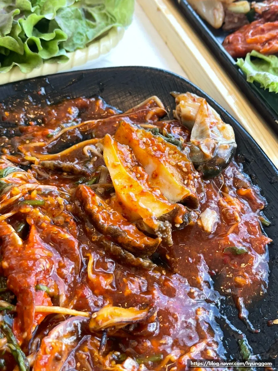 김치전 수육 두부김치 구성