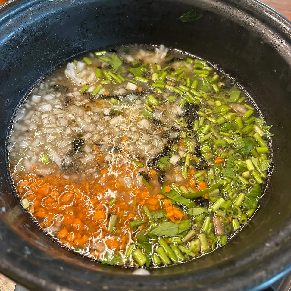 Kalguksu noodles in rich broth