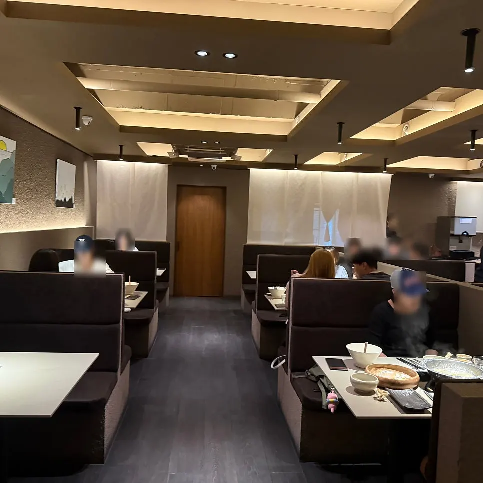 Interior atmosphere at Shabu in Seoul Yongsan Main Branch