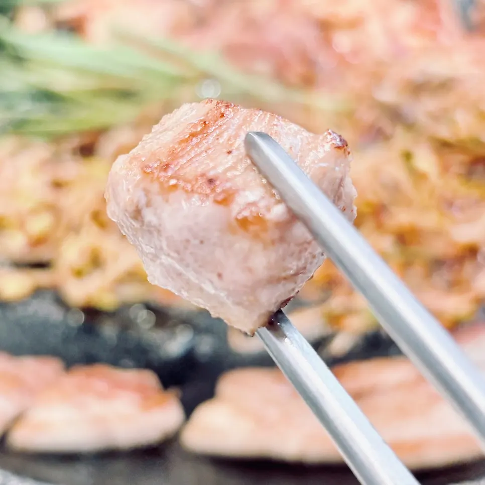 サムミジプでミナリと一緒に食べる肉