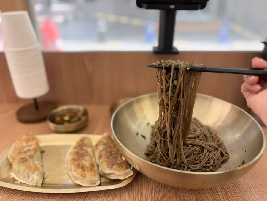 Noodles glistening with perilla oil