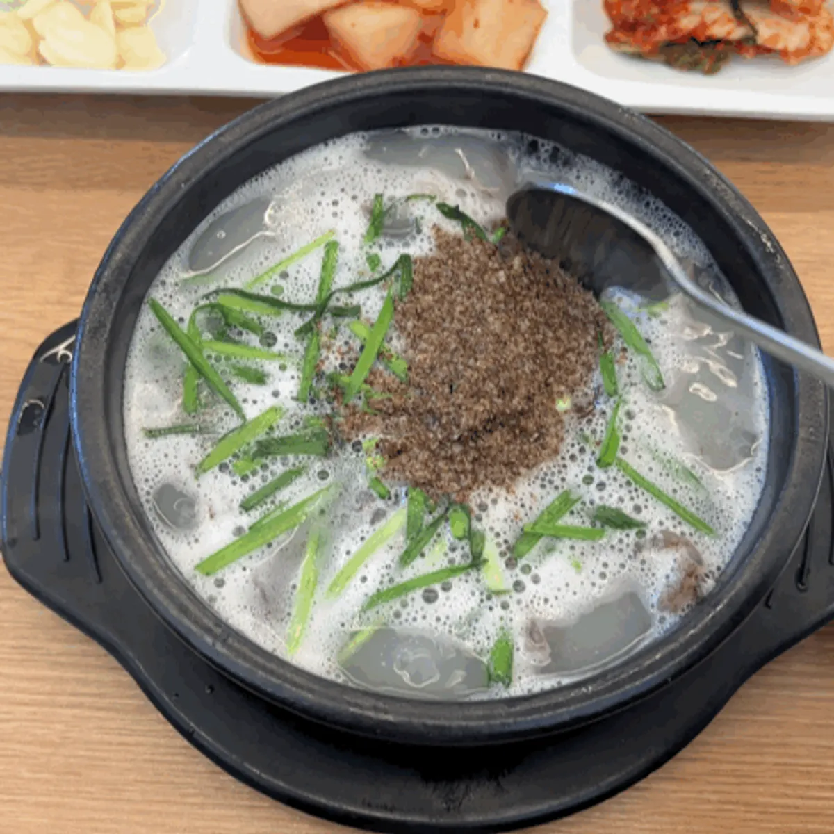 기본 순대국 한 상 차림