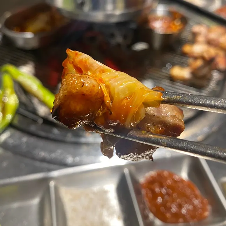 Cross-section of a thick, juicy piece of pork belly