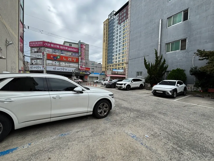 오복미역 인근 팔도 주차장 진입 모습