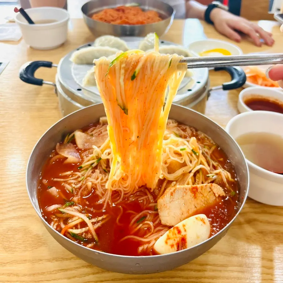 Toppings and broth of Samsam Milmyeon's water milmyeon