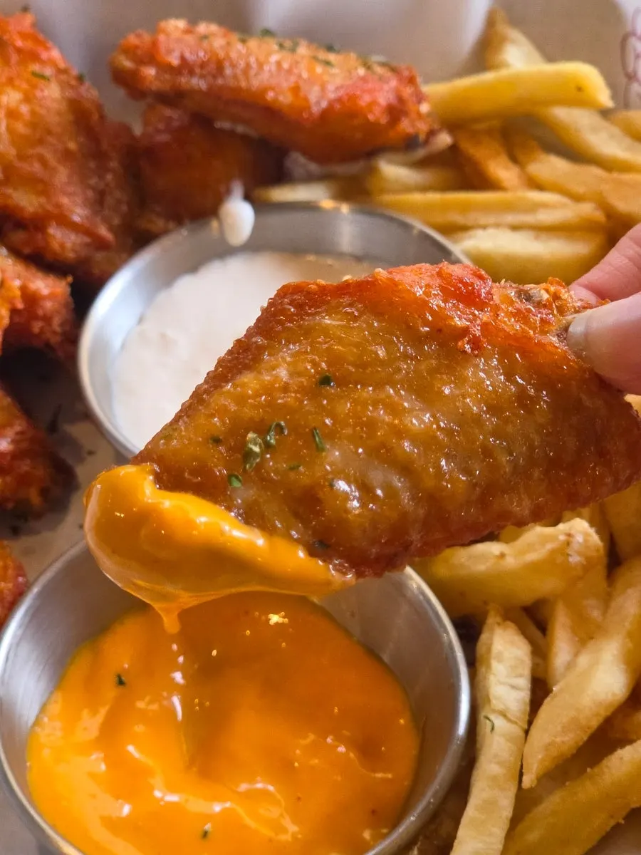 Crispy Buffalo chicken wings