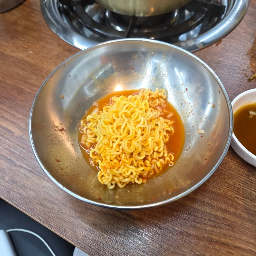 소주 안주로 즐기는 동태탕 한 상