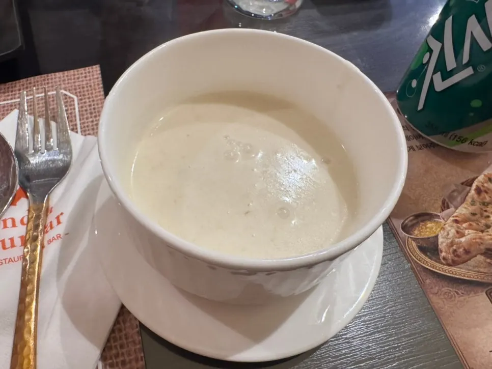 Sup khas India yang datang lebih dulu sebelum makanan utama
