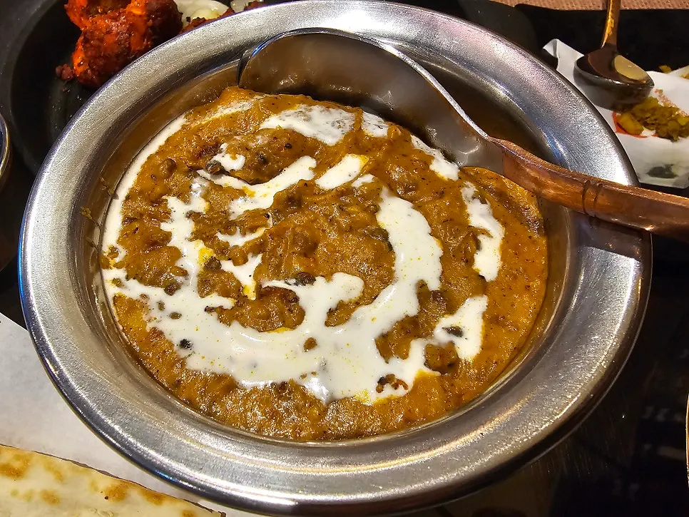 Dal makhani curry cooked thick with lentils and cream