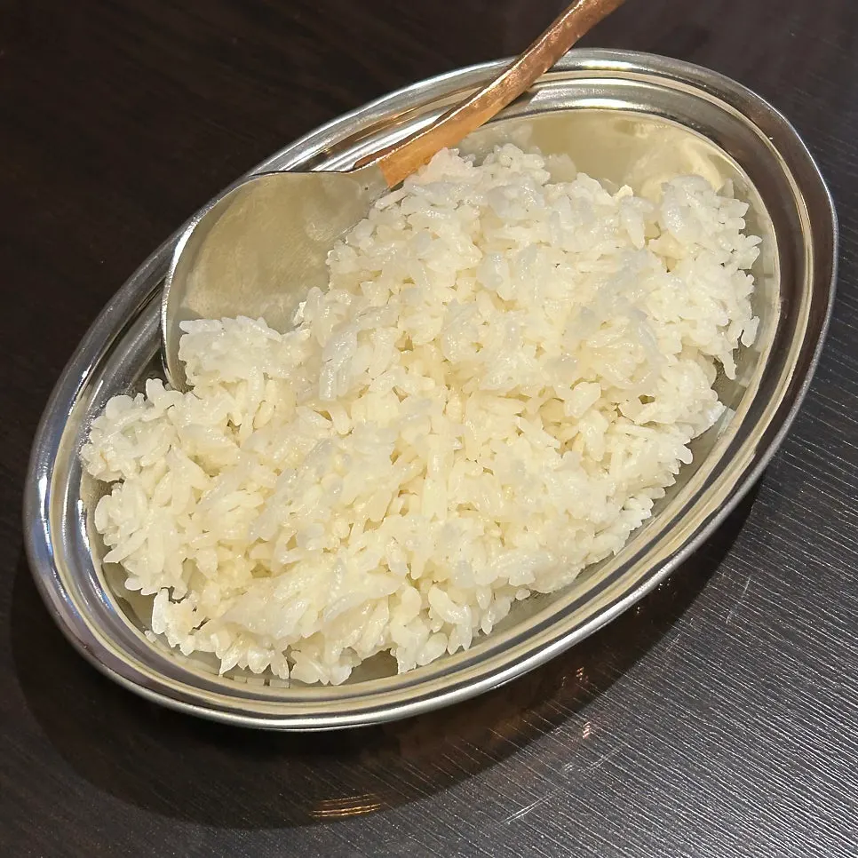 커리와 함께 먹는 밥