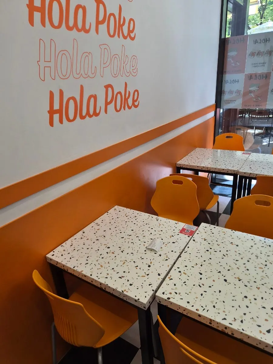 Kiosk ordering station for dine-in customers