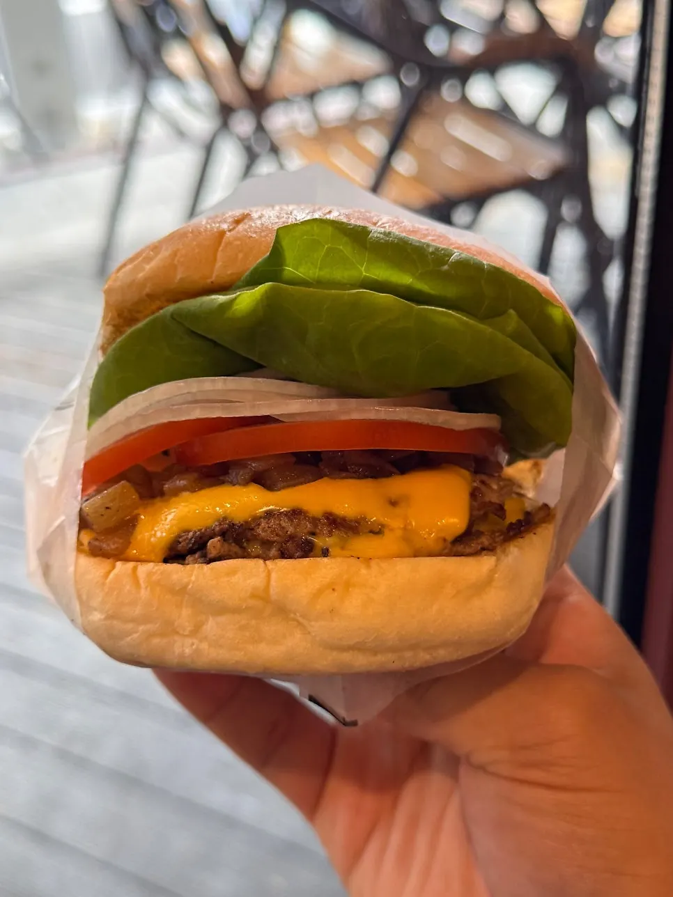 모짜렐라 치즈가 늘어나는 치즈바