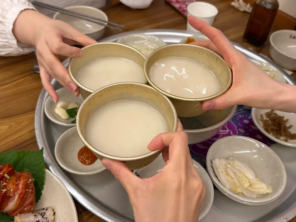 보쌈과 함께 주문한 국순당 막걸리