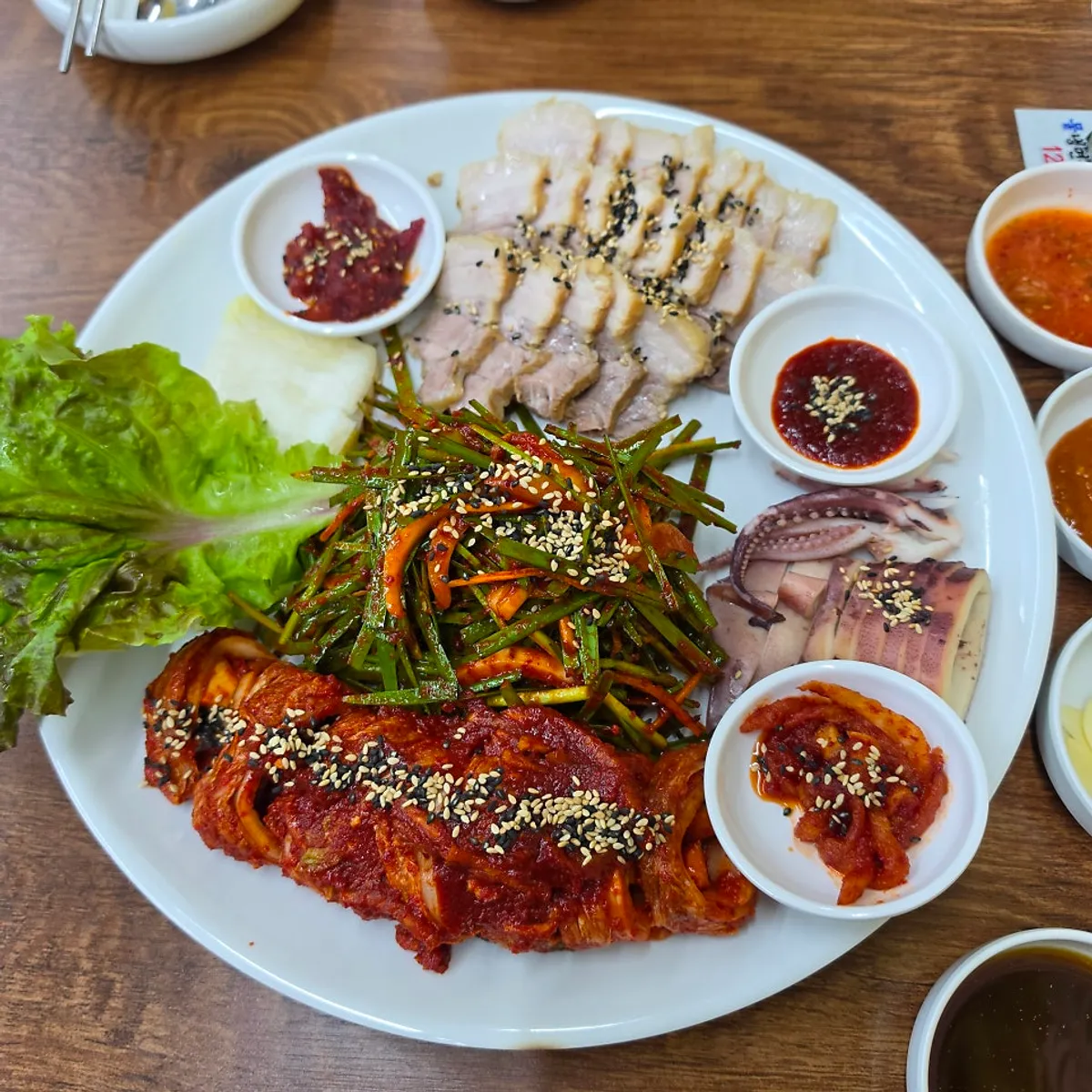 오징어 수육 김치 오징어보쌈