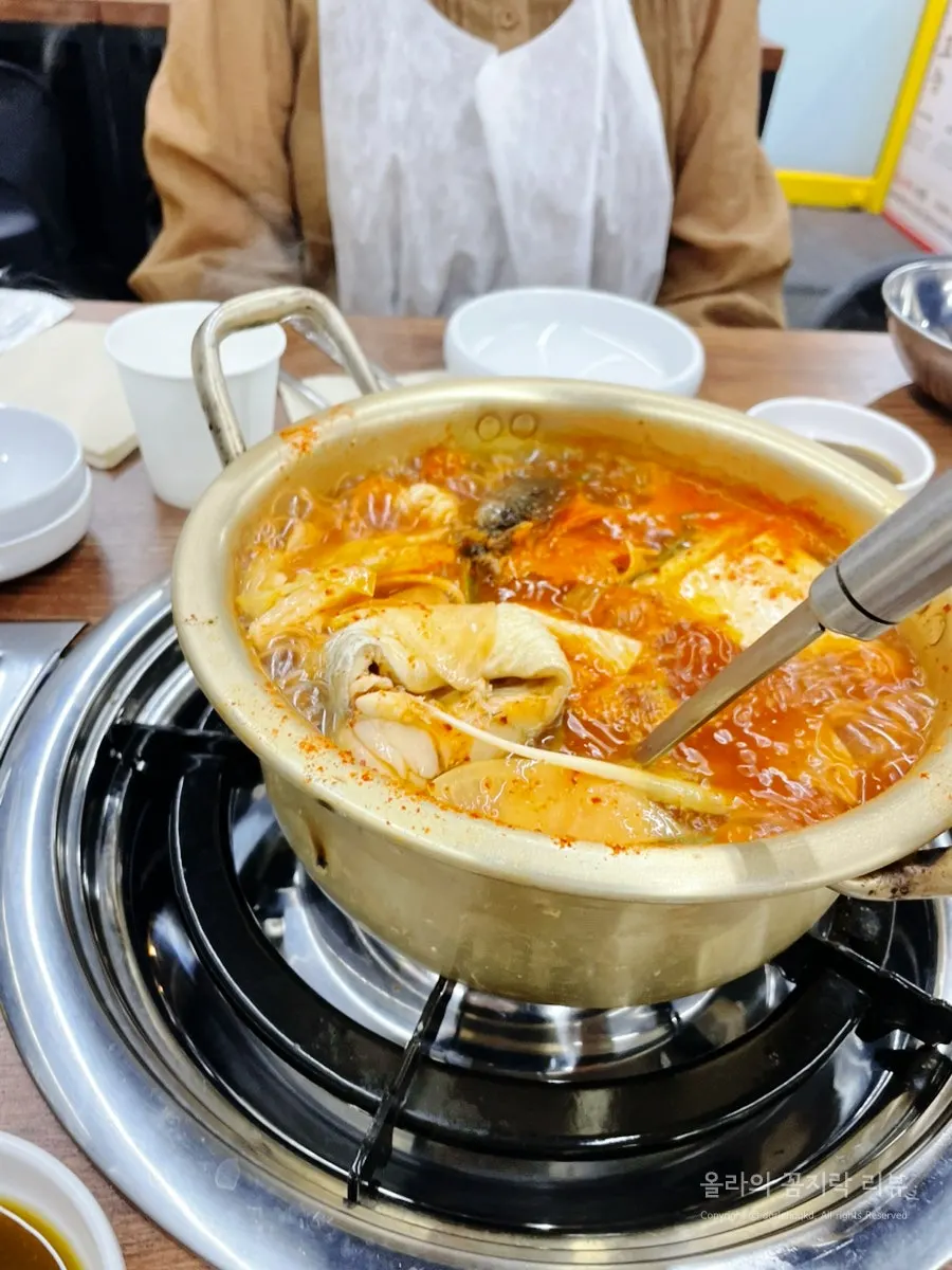 Spicy broth of the Yangeunine pollack stew