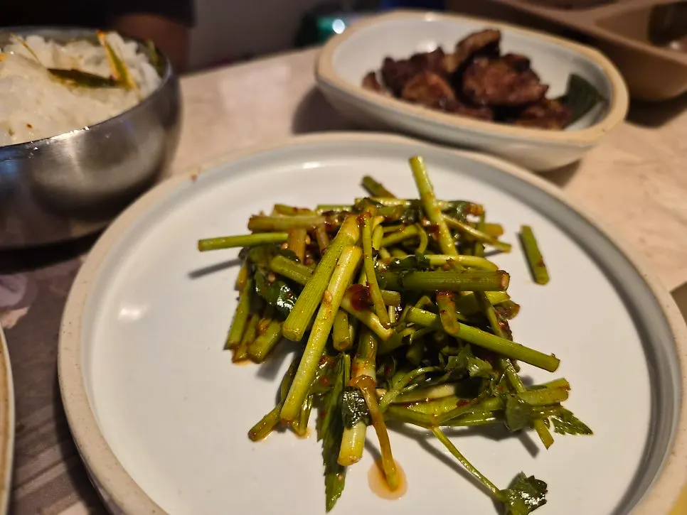 House-made yangnyeom gejang side dish