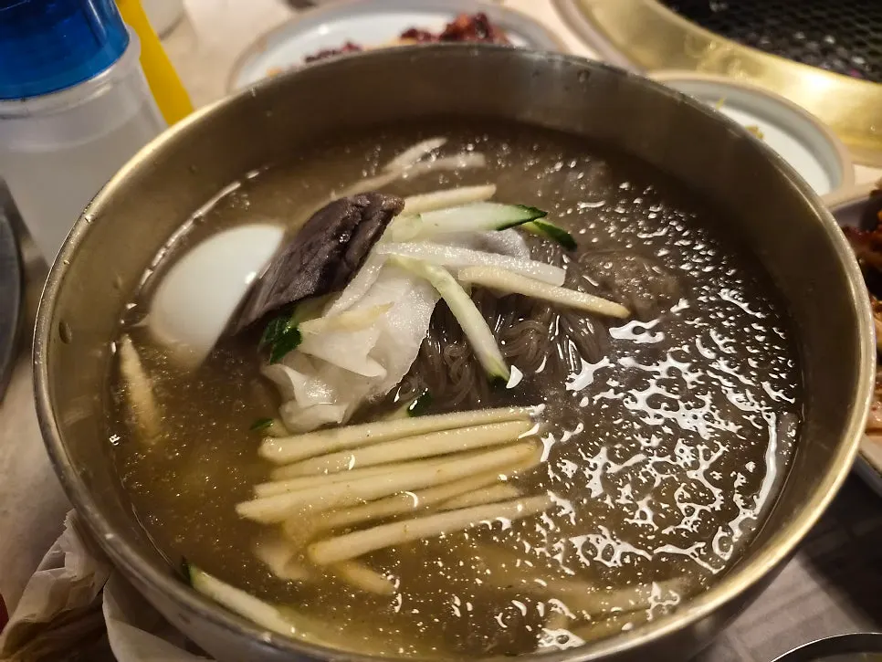 Mul naengmyeon to finish a galbi meal