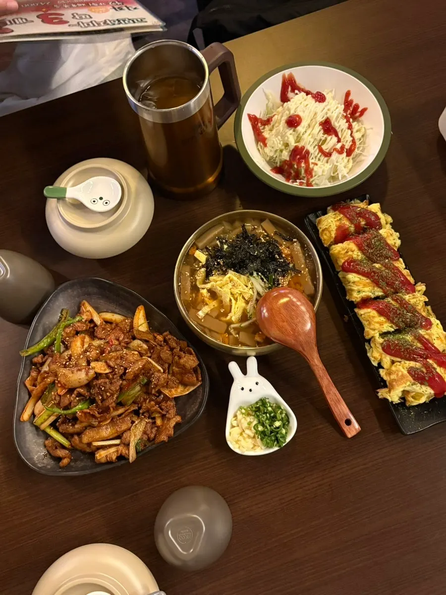 상다리 휘어지는 삼식이한상 한 상 차림