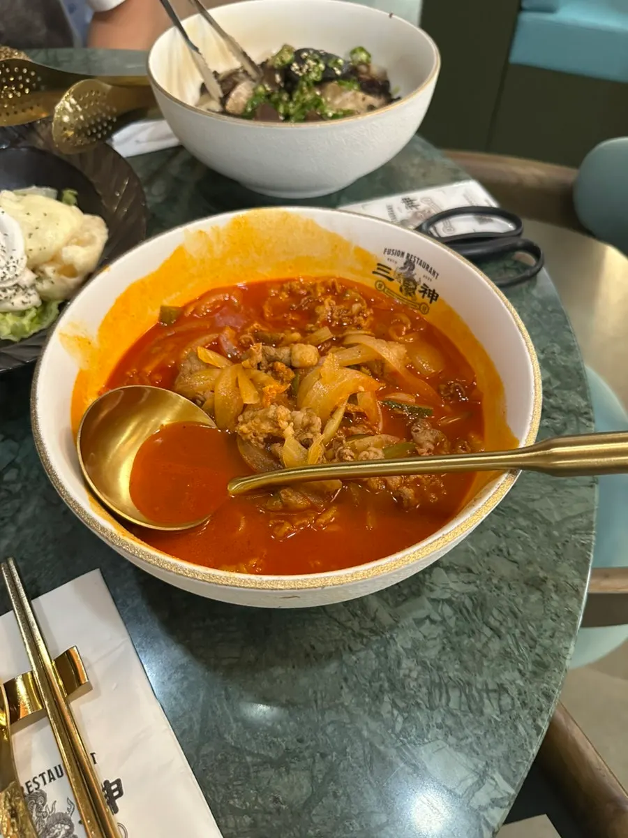 고기가 많이 들어간 테바나카 고기짬뽕