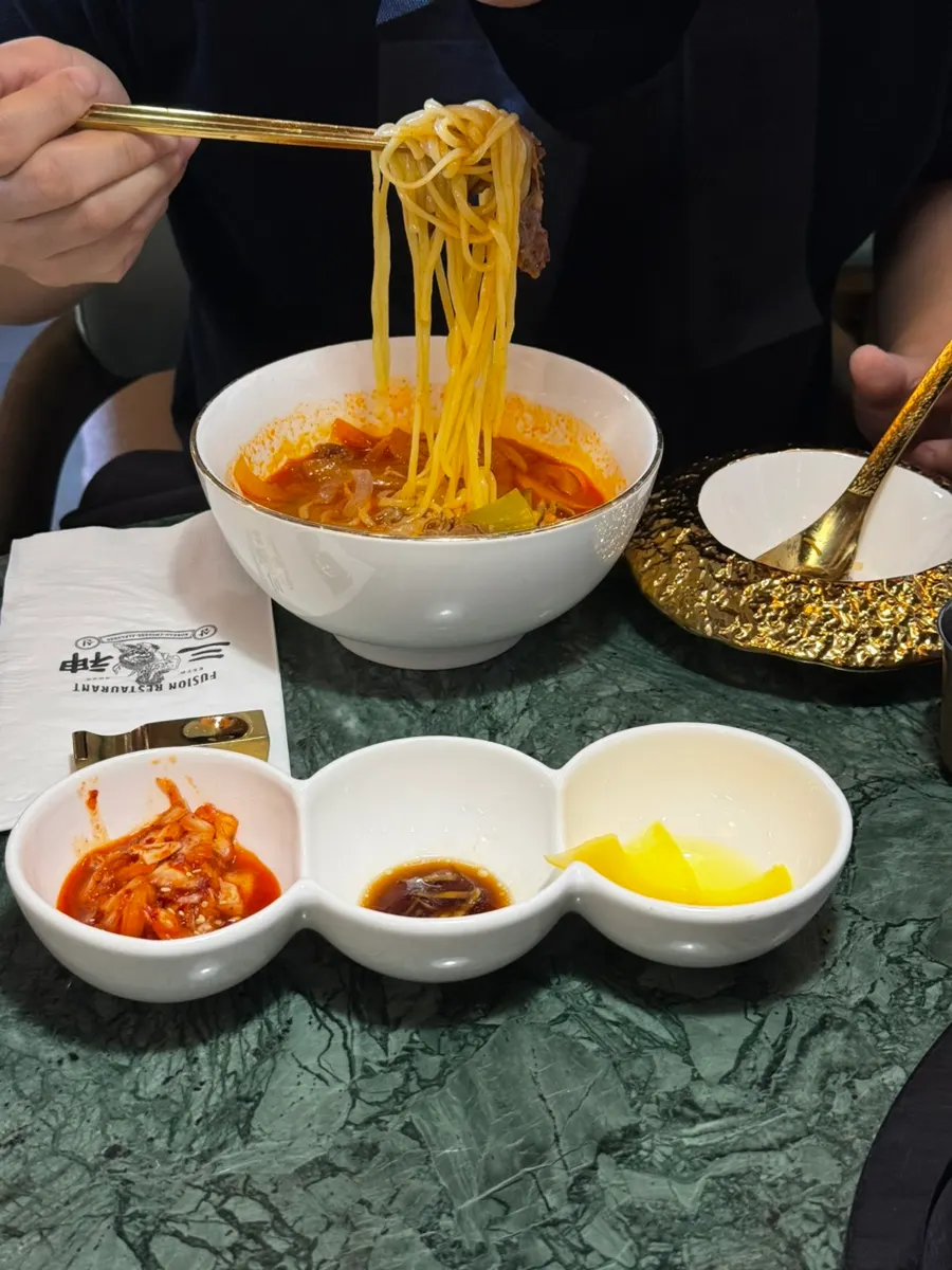 태안 감자 짜장면 한 그릇