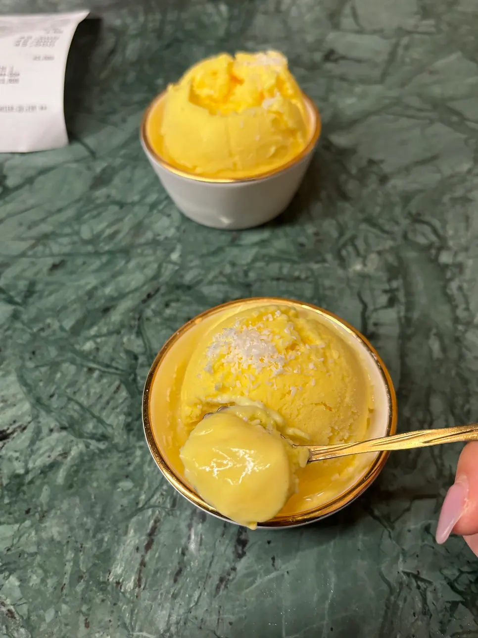 Mango sherbet received through the review event