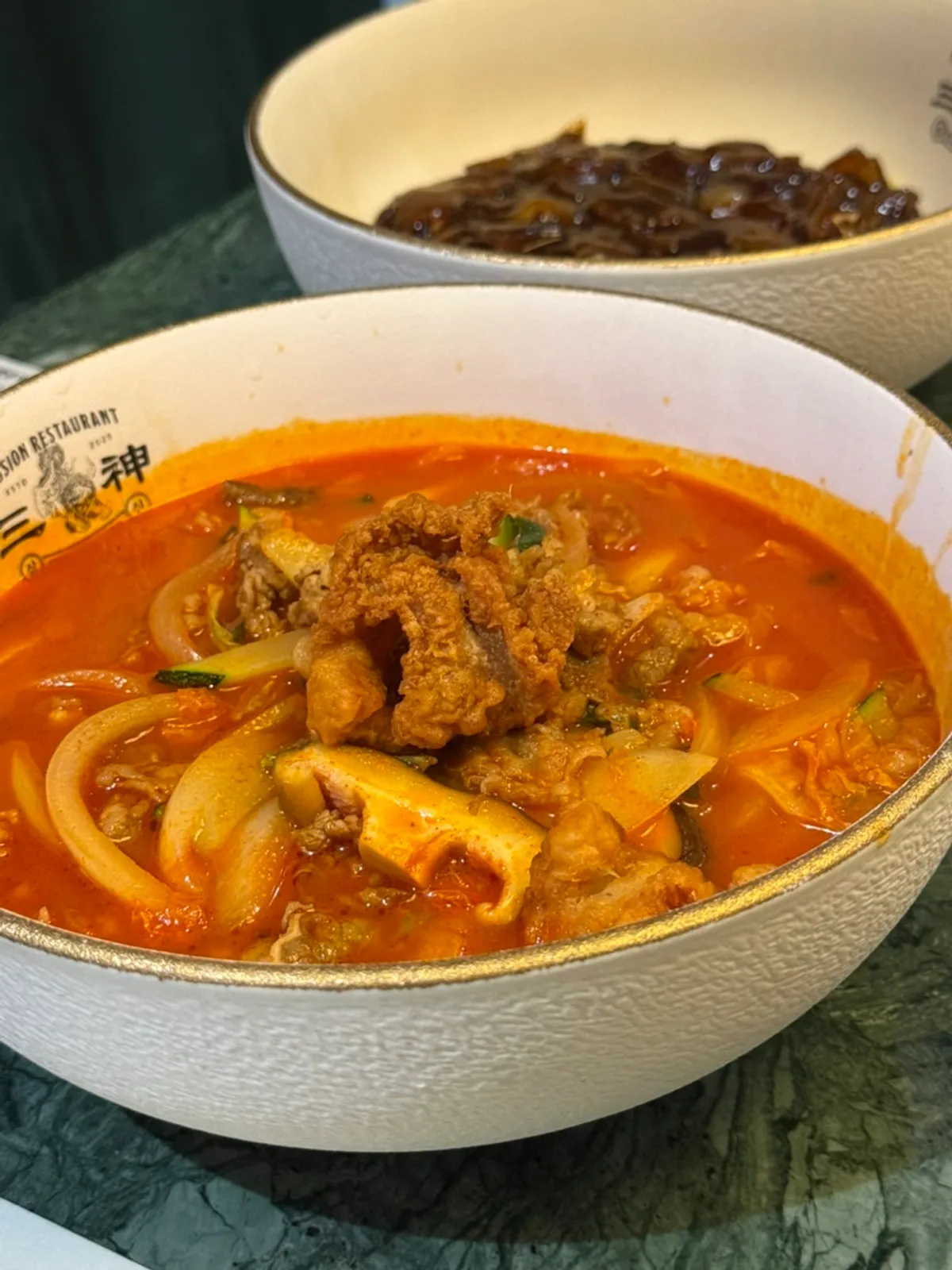 테바나카 고기짬뽕 한 그릇