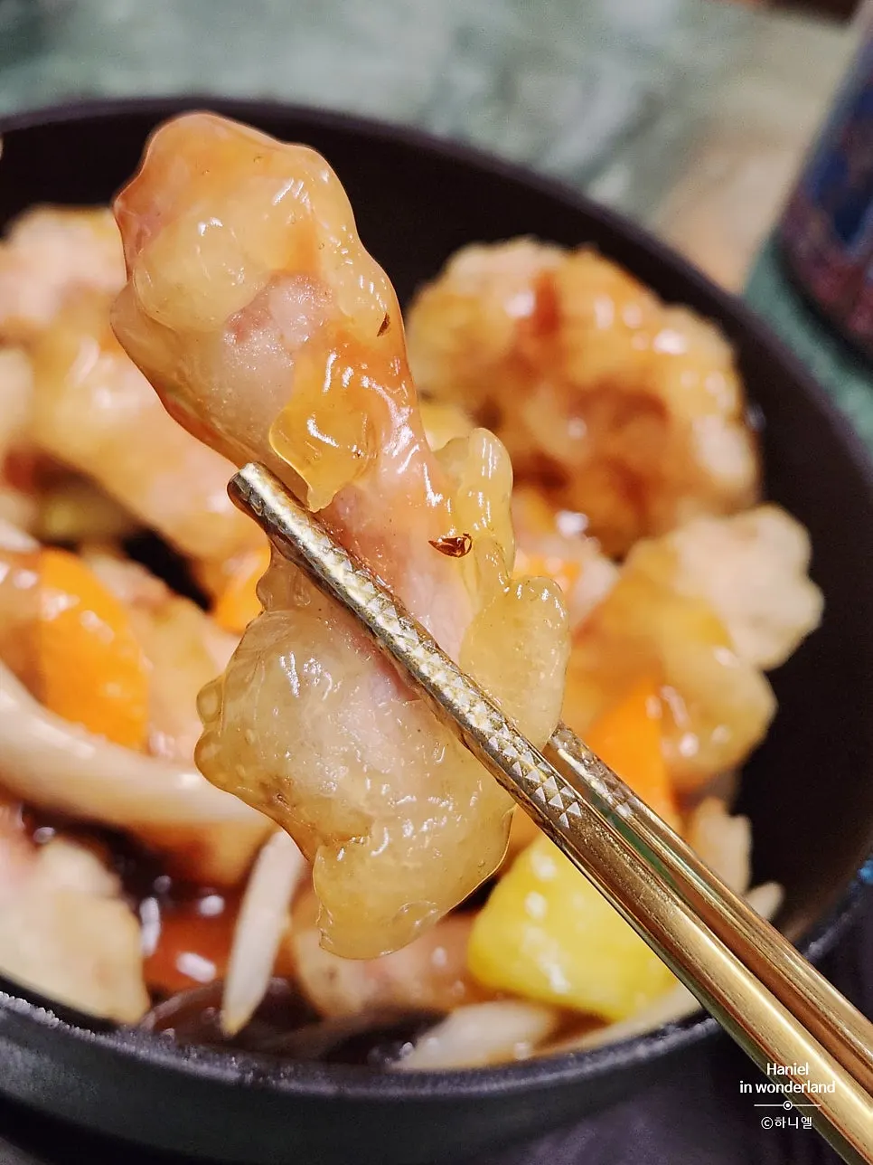 A small plate of Tokyo tangsuyuk