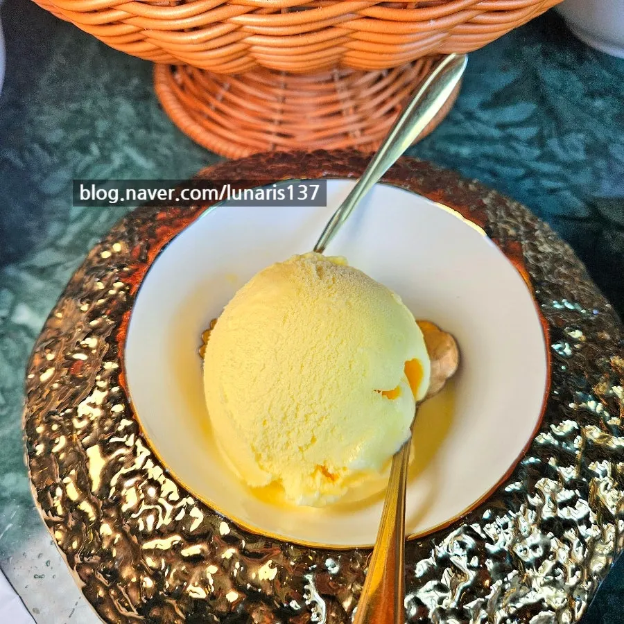 Mango coconut sherbet from the receipt review event