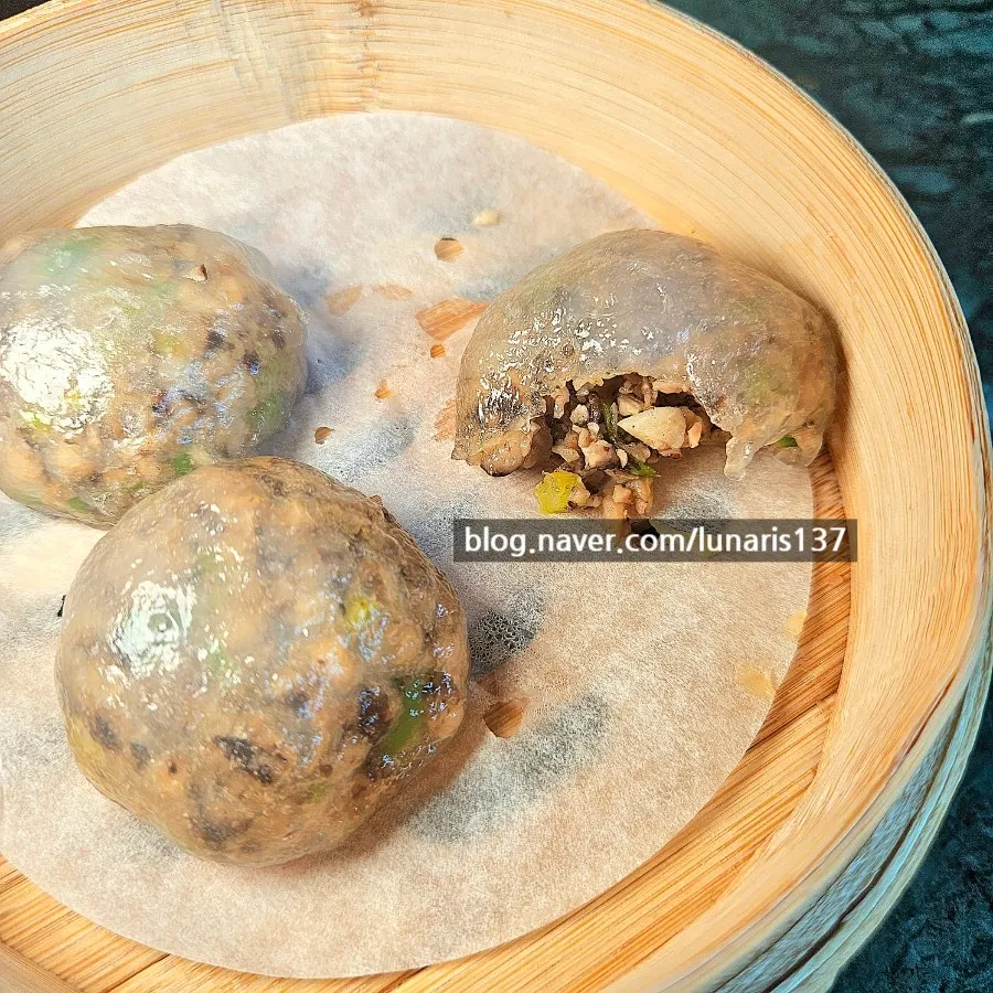 Samsin's signature truffle sujeonggyo dim sum