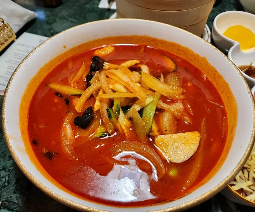 탱글한 새우 살이 보이는 크림 새우