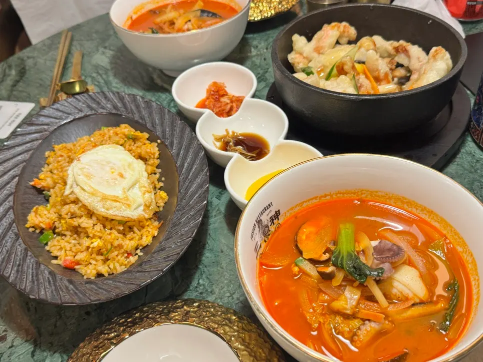 음료와 주류 메뉴판