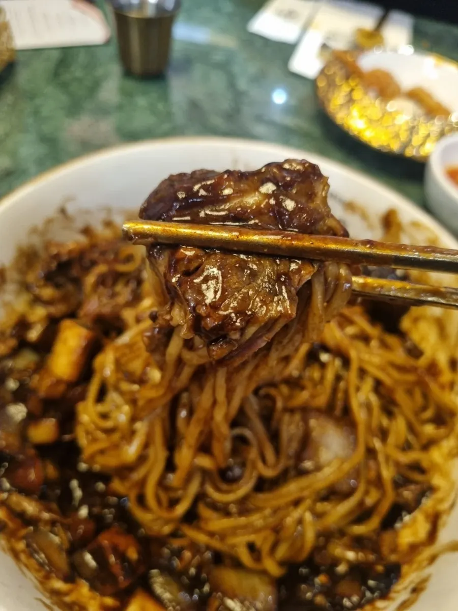 Jajangmyeon sauce topped with galbi-jjim