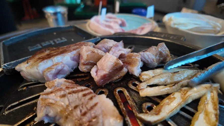 Finished table after finishing the mixed grill 600g together