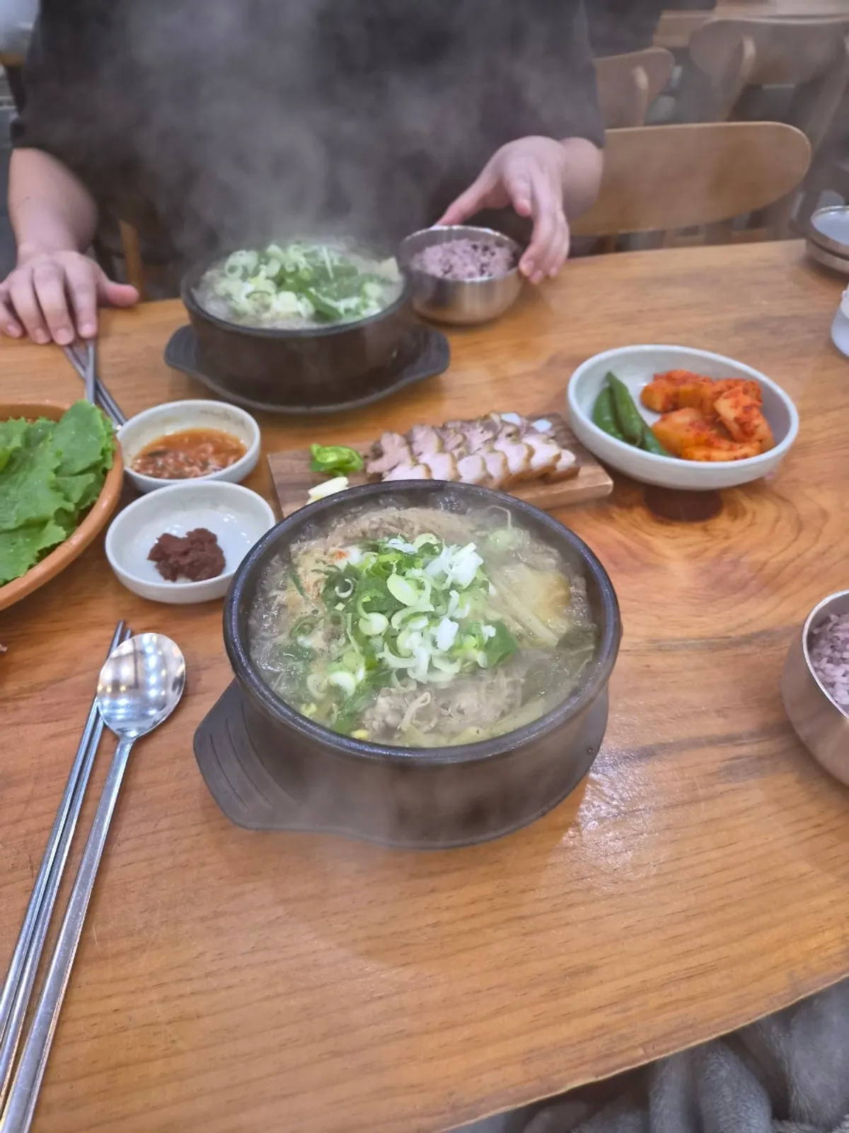 A bowl of Jeju Eunhui-ne haejangguk without beef blood